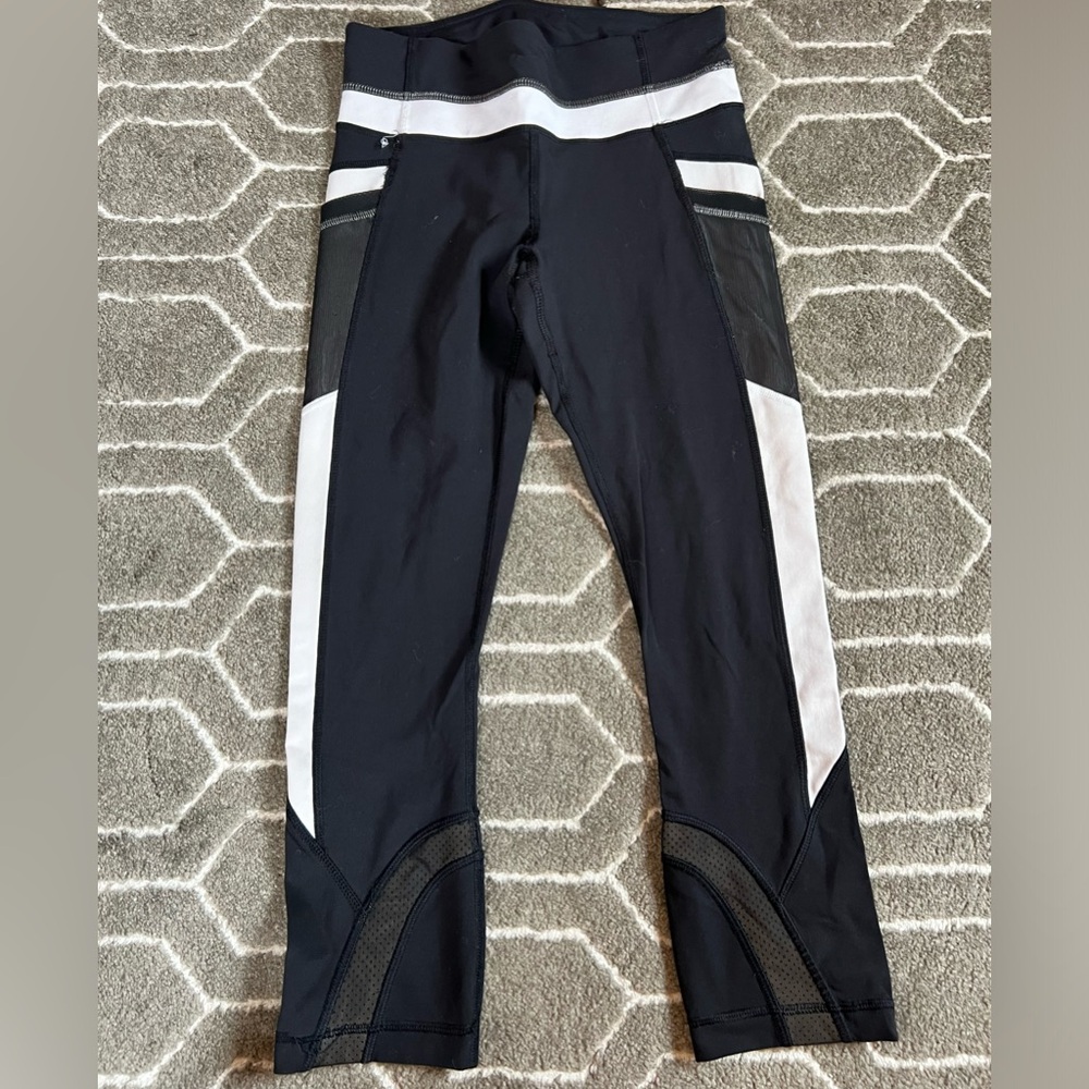 Lululemon cropped leggings